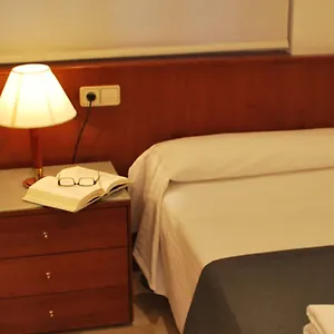 Aparthotel Napols - Abapart, Barcellona