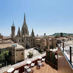 Lamaro ***** Barcelona